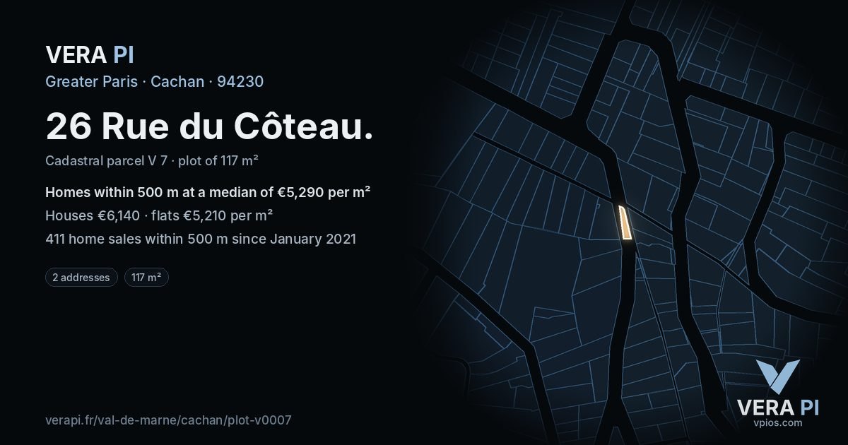 26 Rue du Côteau, Cachan at night – the plot lit, the parcels around coloured by the prices near them