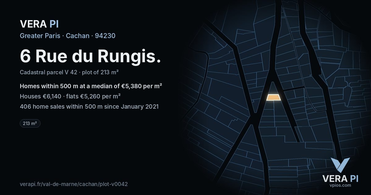 6 Rue du Rungis, Cachan at night – the plot lit, the parcels around coloured by the prices near them