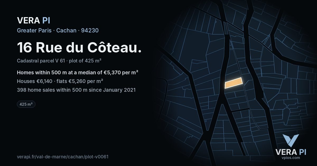 16 Rue du Côteau, Cachan at night – the plot lit, the parcels around coloured by the prices near them