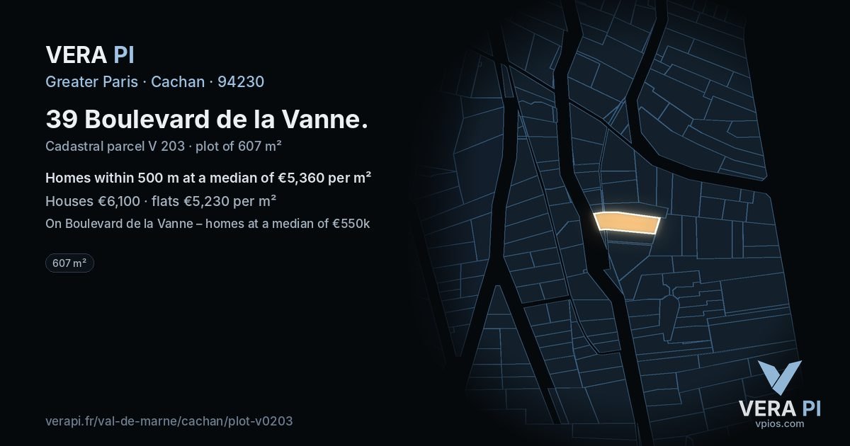 39 Boulevard de la Vanne, Cachan at night – the plot lit, the parcels around coloured by the prices near them