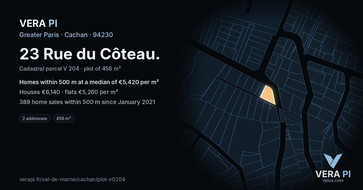 23 Rue du Côteau, Cachan at night – the plot lit, the parcels around coloured by the prices near them