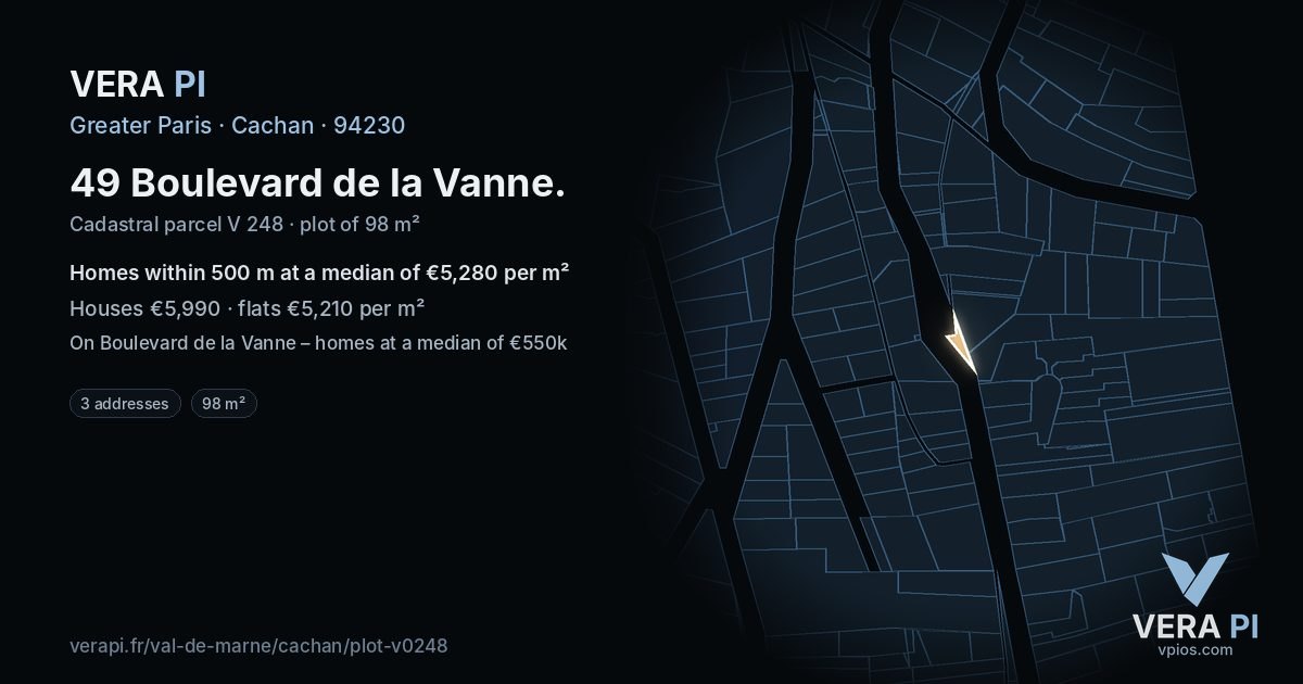 49 Boulevard de la Vanne, Cachan at night – the plot lit, the parcels around coloured by the prices near them