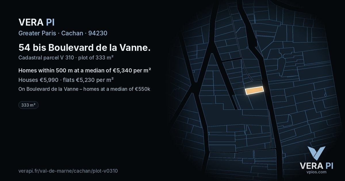 54 bis Boulevard de la Vanne, Cachan at night – the plot lit, the parcels around coloured by the prices near them