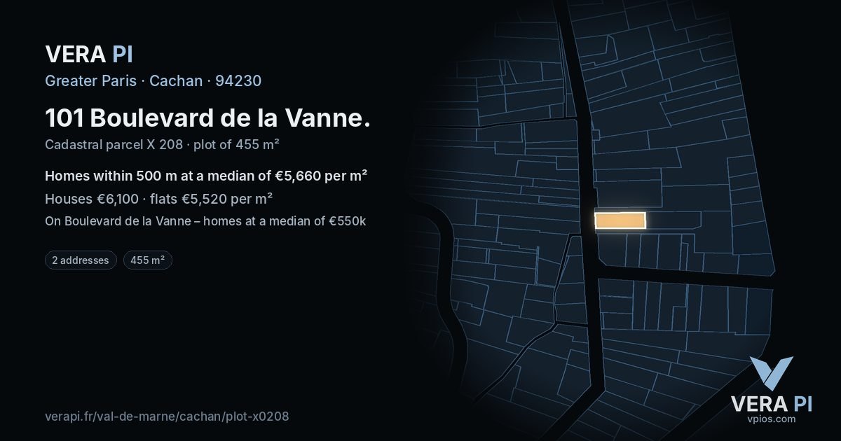 101 Boulevard de la Vanne, Cachan at night – the plot lit, the parcels around coloured by the prices near them