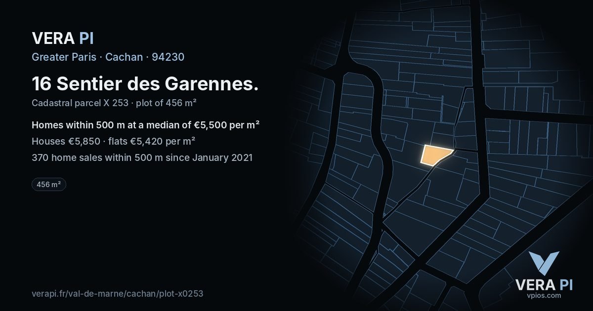 16 Sentier des Garennes, Cachan at night – the plot lit, the parcels around coloured by the prices near them