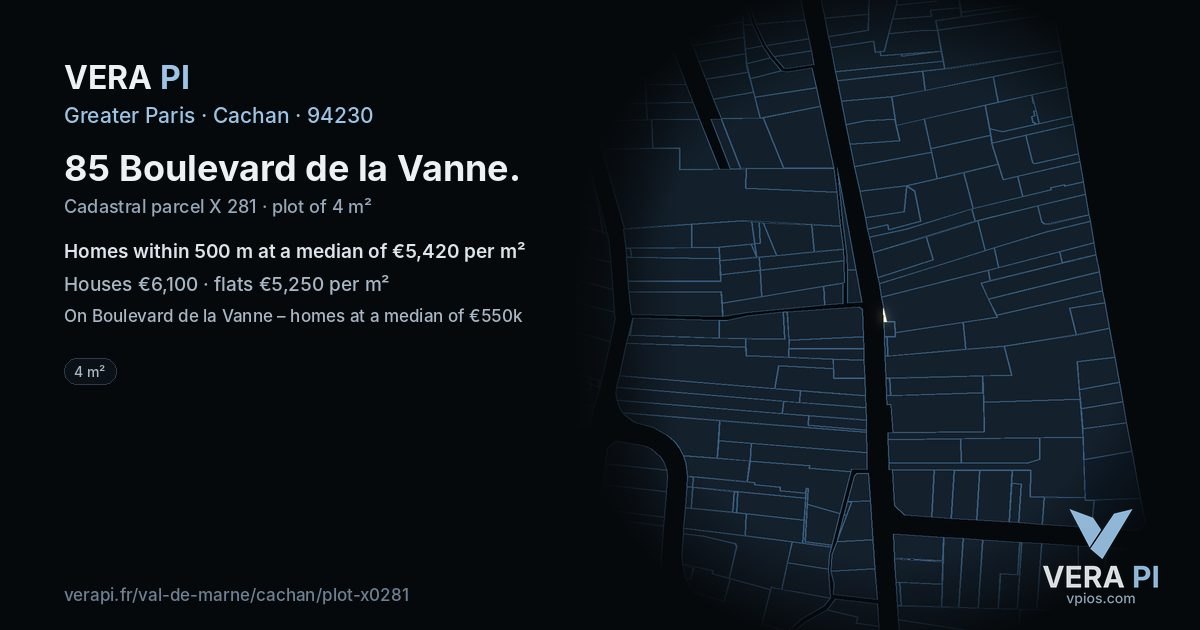 85 Boulevard de la Vanne, Cachan at night – the plot lit, the parcels around coloured by the prices near them