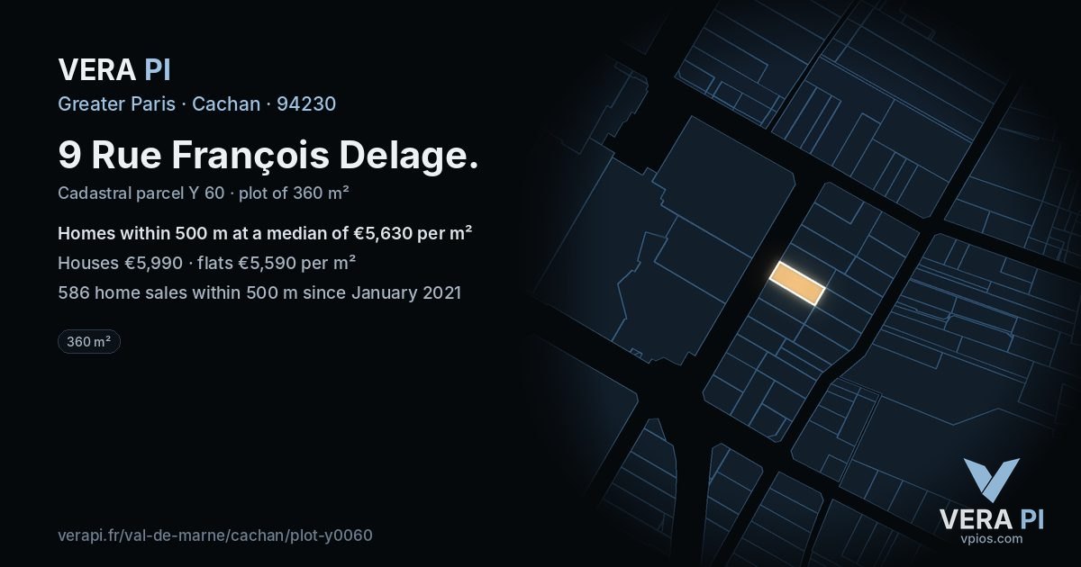 9 Rue François Delage, Cachan at night – the plot lit, the parcels around coloured by the prices near them