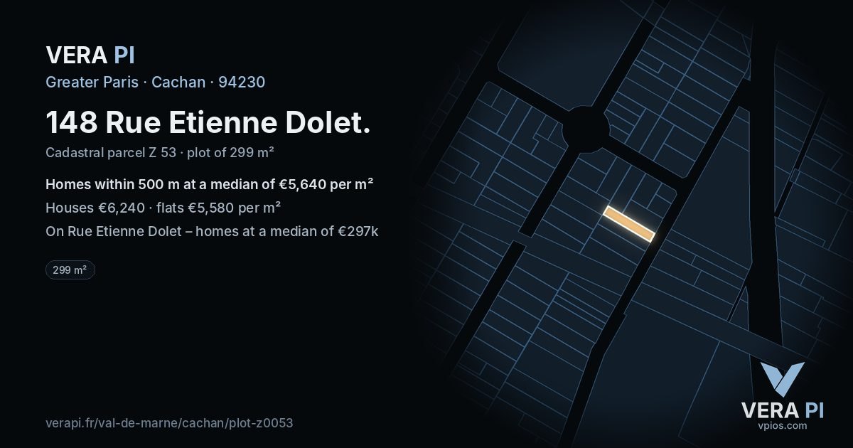 148 Rue Etienne Dolet, Cachan at night – the plot lit, the parcels around coloured by the prices near them