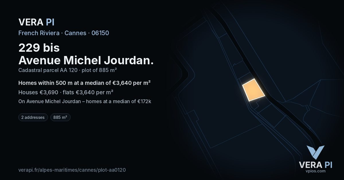 229 bis Avenue Michel Jourdan, Cannes at night – the plot lit, the parcels around coloured by the prices near them