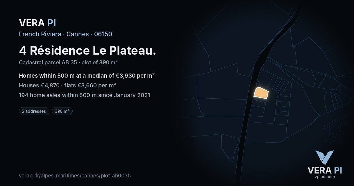 4 Résidence Le Plateau, Cannes at night – the plot lit, the parcels around coloured by the prices near them