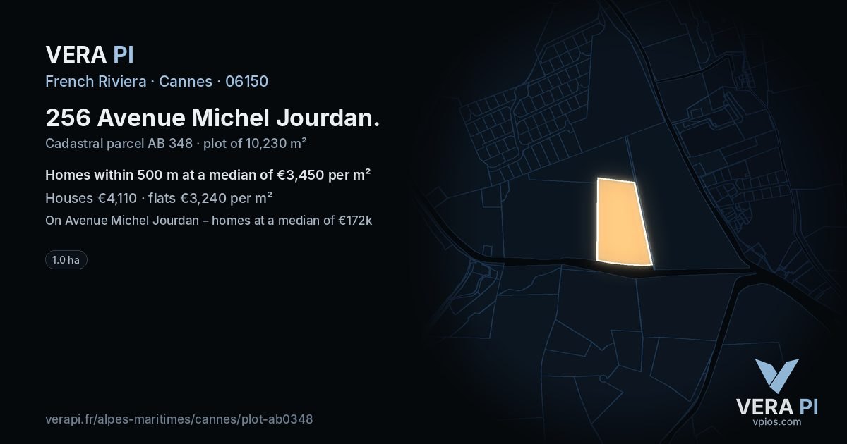 256 Avenue Michel Jourdan, Cannes at night – the plot lit, the parcels around coloured by the prices near them