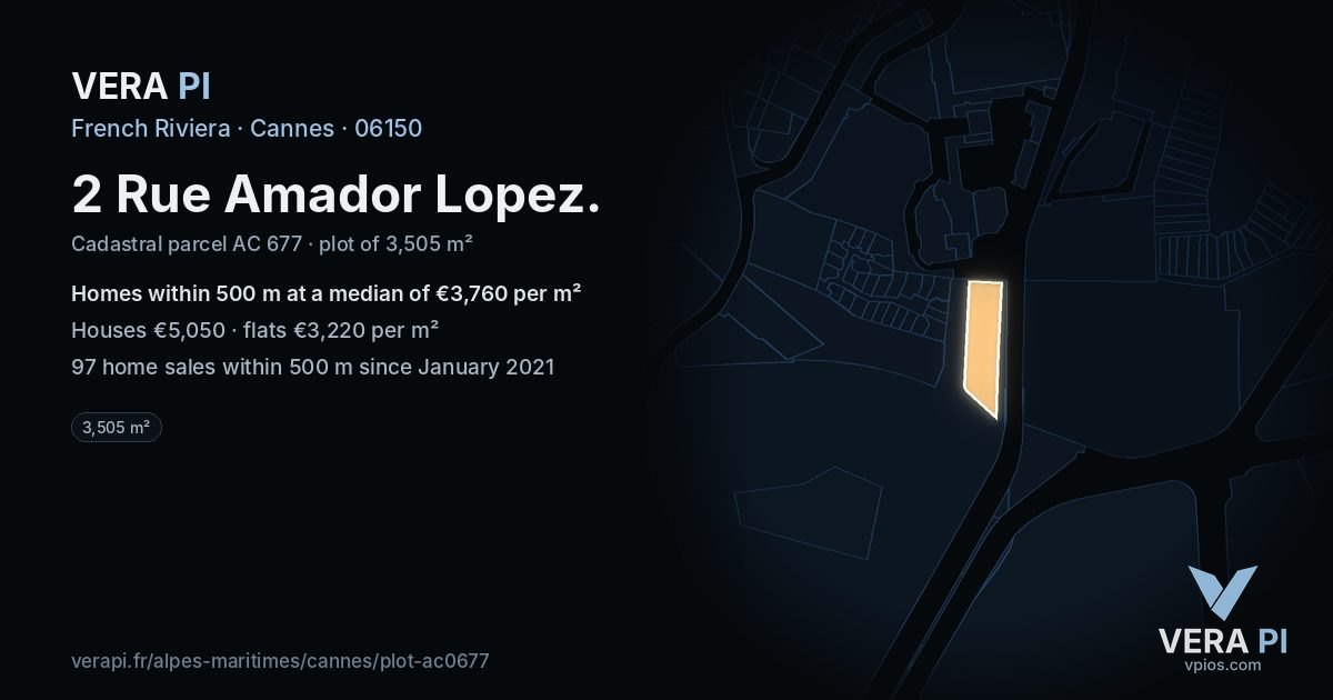 2 Rue Amador Lopez, Cannes at night – the plot lit, the parcels around coloured by the prices near them