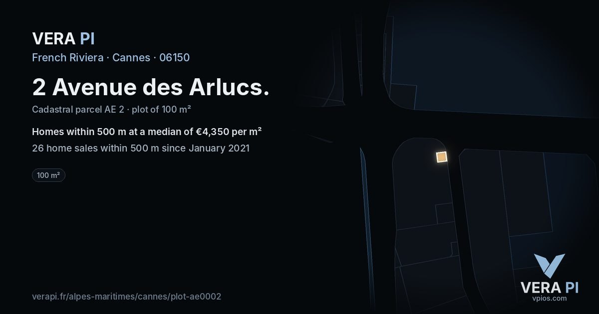2 Avenue des Arlucs, Cannes at night – the plot lit, the parcels around coloured by the prices near them