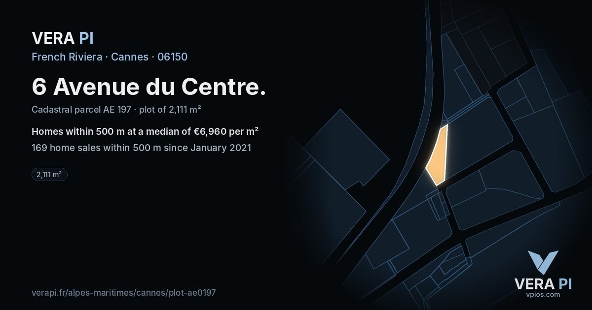 6 Avenue du Centre, Cannes at night – the plot lit, the parcels around coloured by the prices near them