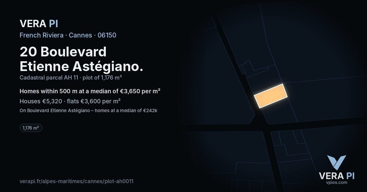 20 Boulevard Etienne Astégiano, Cannes at night – the plot lit, the parcels around coloured by the prices near them