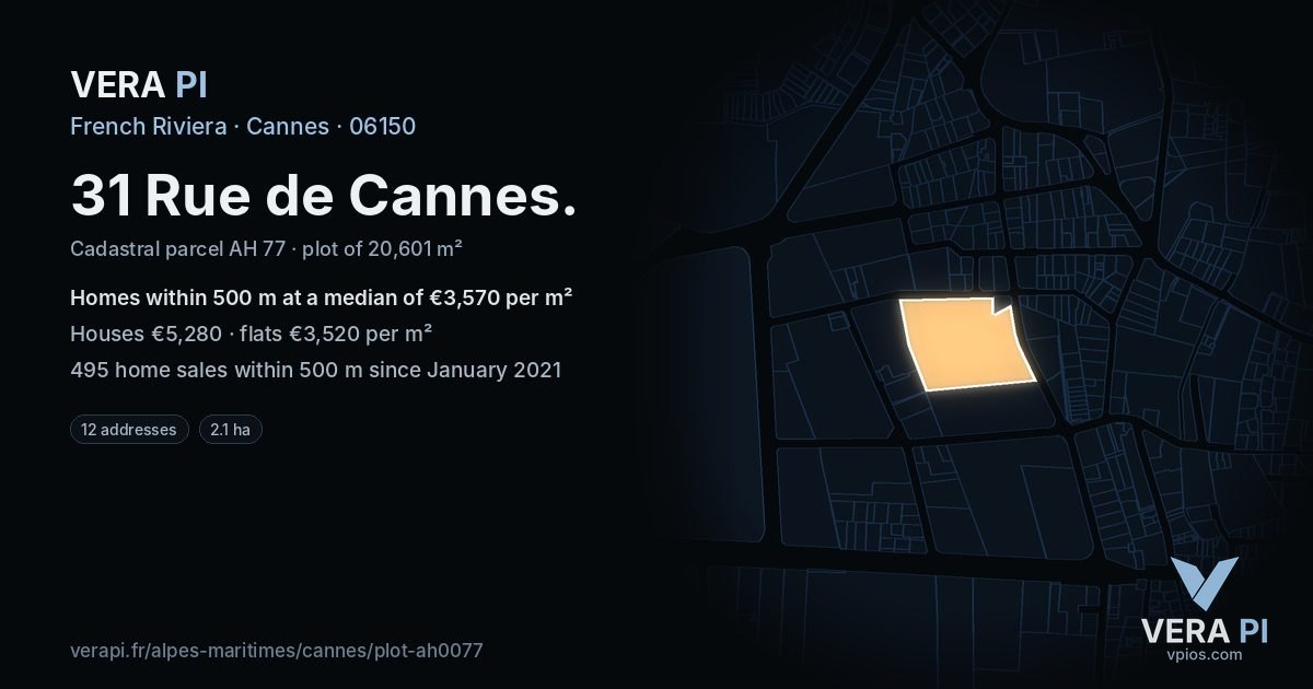 31 Rue de Cannes, Cannes at night – the plot lit, the parcels around coloured by the prices near them