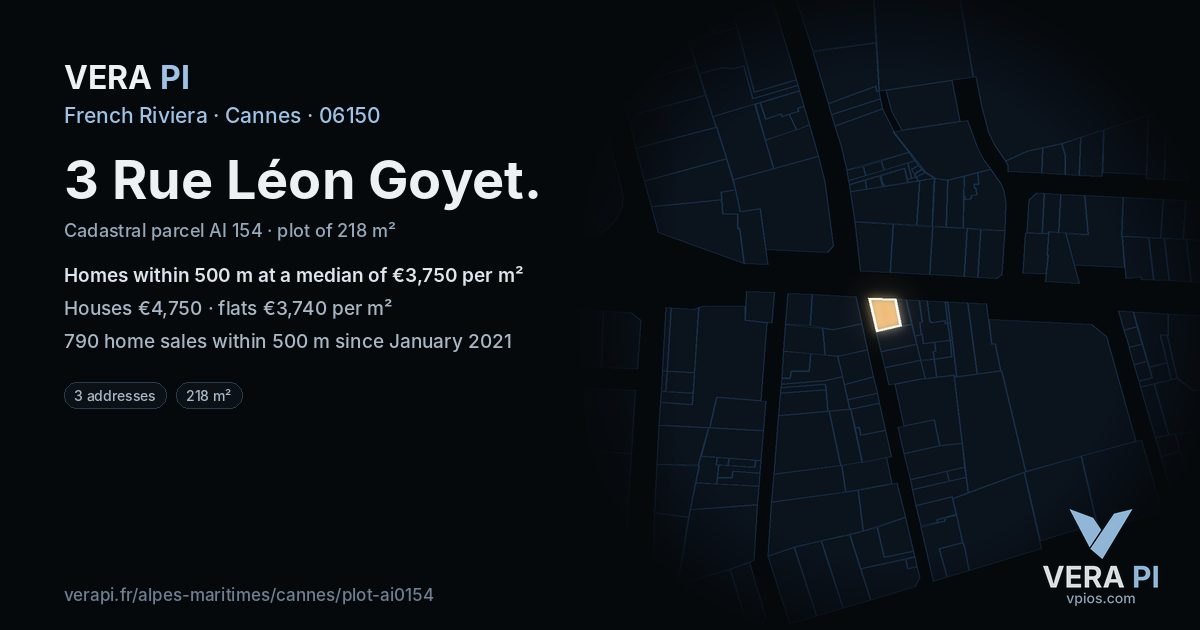3 Rue Léon Goyet, Cannes at night – the plot lit, the parcels around coloured by the prices near them