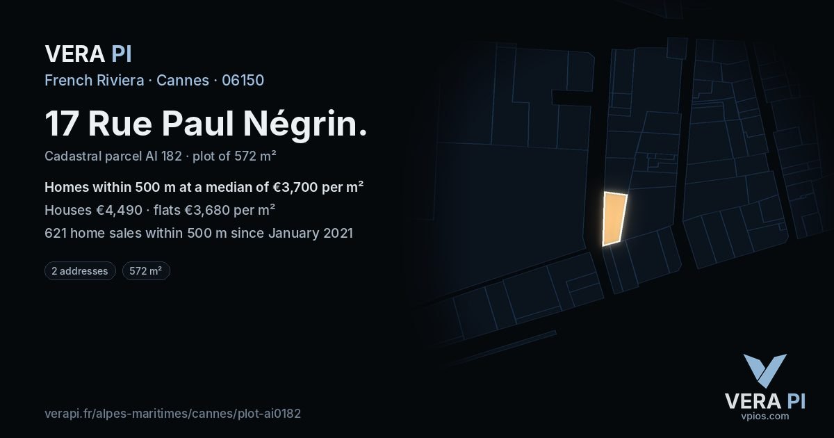 17 Rue Paul Négrin, Cannes at night – the plot lit, the parcels around coloured by the prices near them