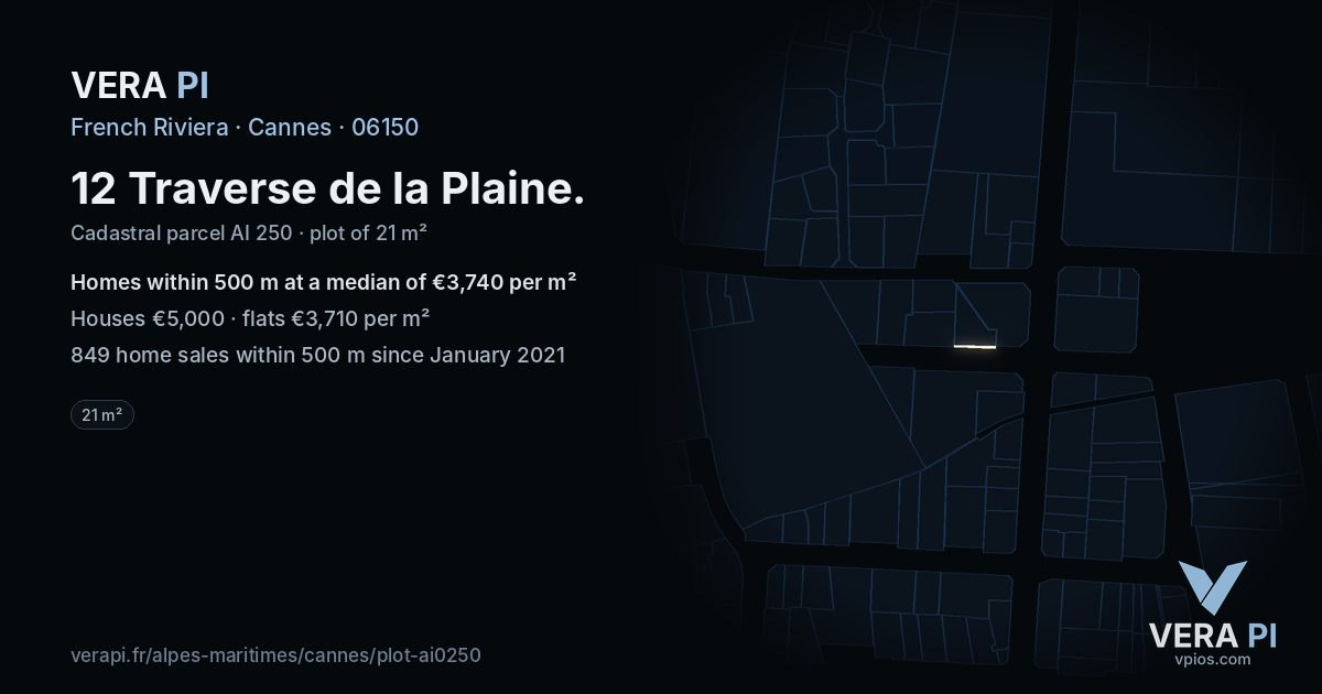 12 Traverse de la Plaine, Cannes at night – the plot lit, the parcels around coloured by the prices near them