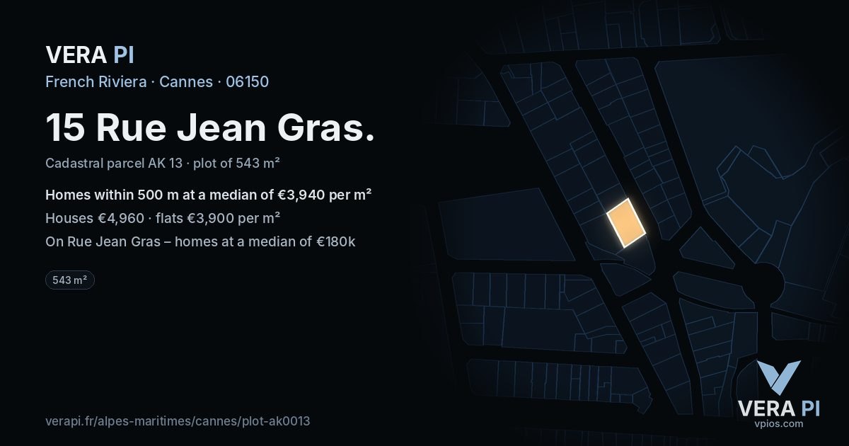 15 Rue Jean Gras, Cannes at night – the plot lit, the parcels around coloured by the prices near them