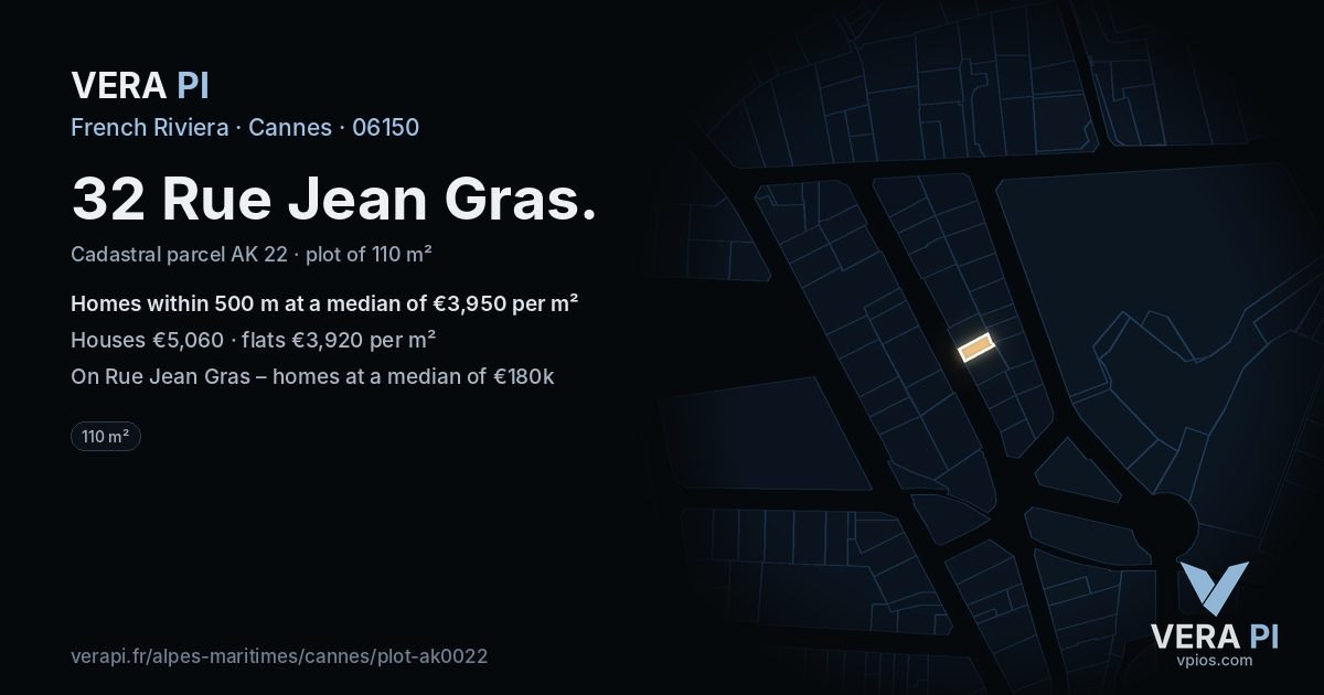 32 Rue Jean Gras, Cannes at night – the plot lit, the parcels around coloured by the prices near them