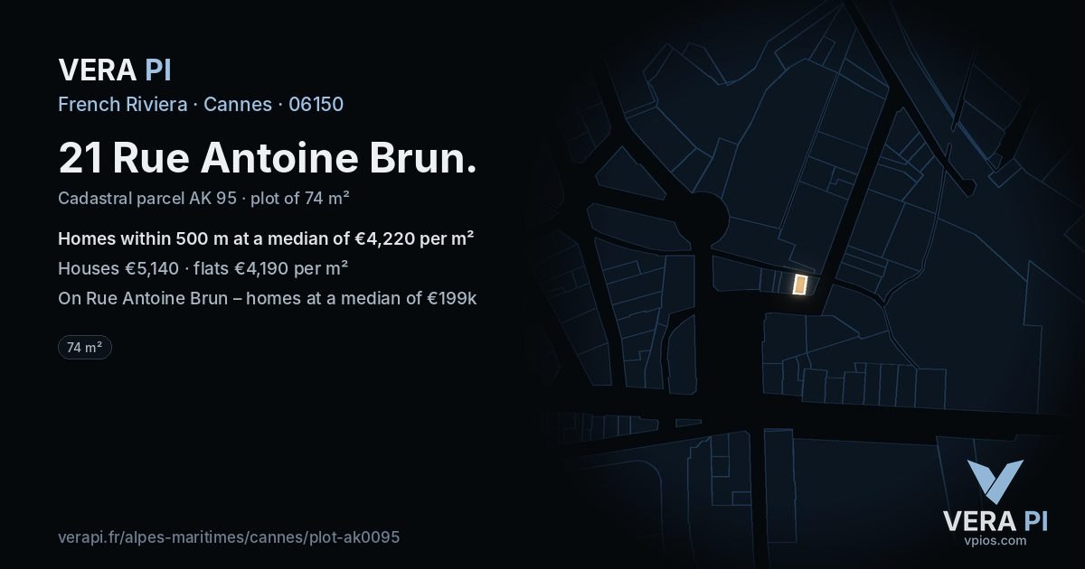 21 Rue Antoine Brun, Cannes at night – the plot lit, the parcels around coloured by the prices near them