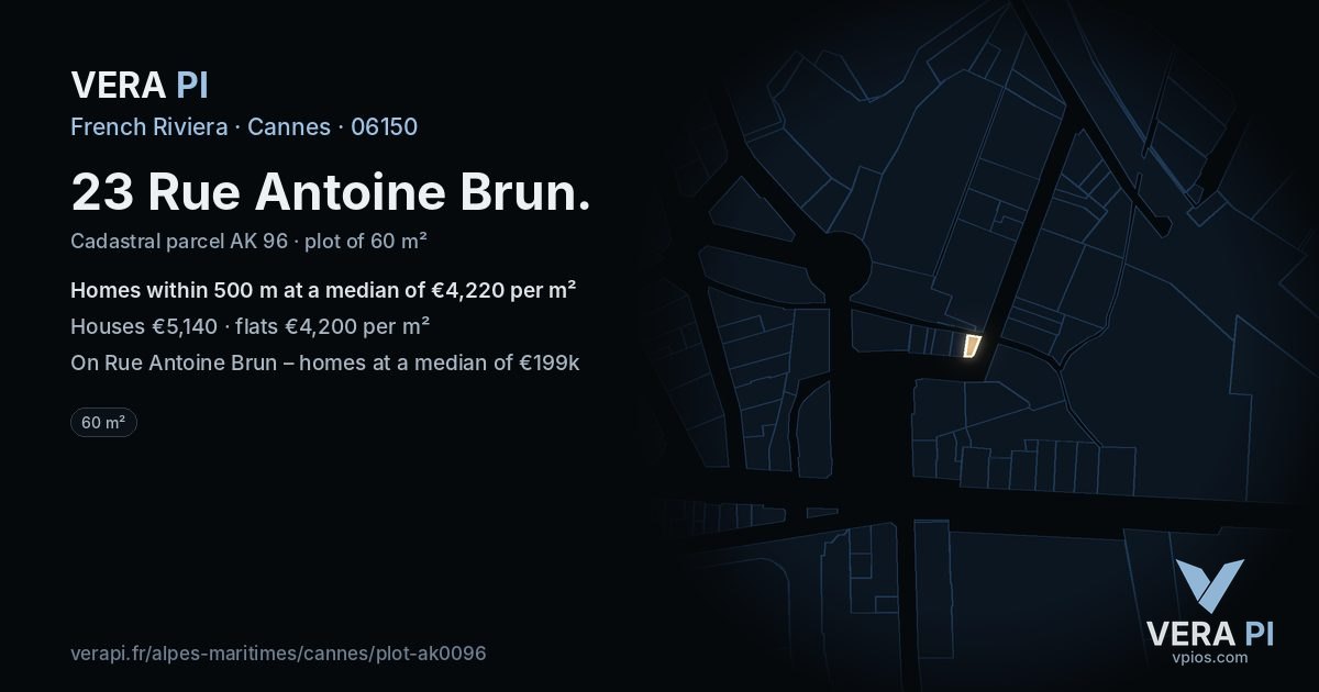 23 Rue Antoine Brun, Cannes at night – the plot lit, the parcels around coloured by the prices near them