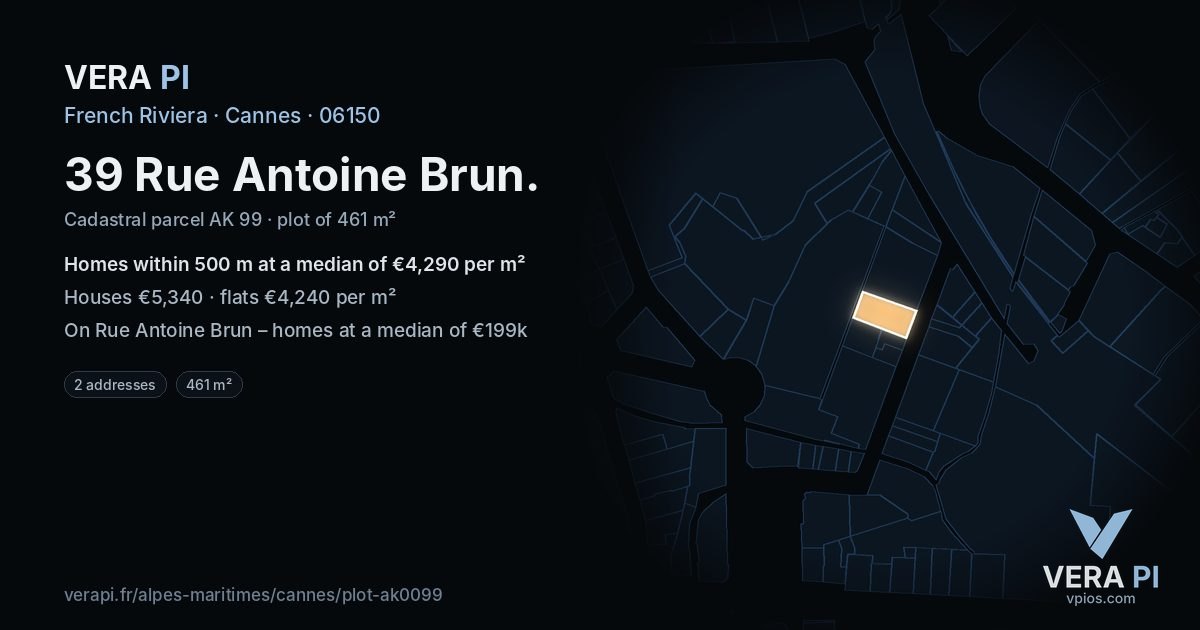 39 Rue Antoine Brun, Cannes at night – the plot lit, the parcels around coloured by the prices near them