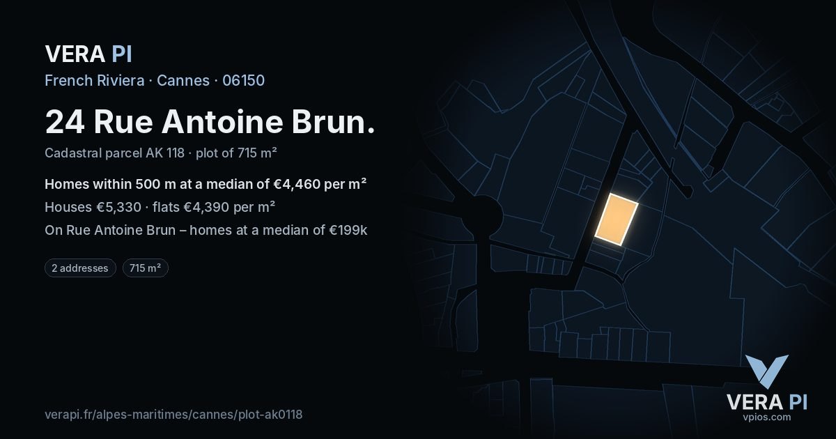 24 Rue Antoine Brun, Cannes at night – the plot lit, the parcels around coloured by the prices near them