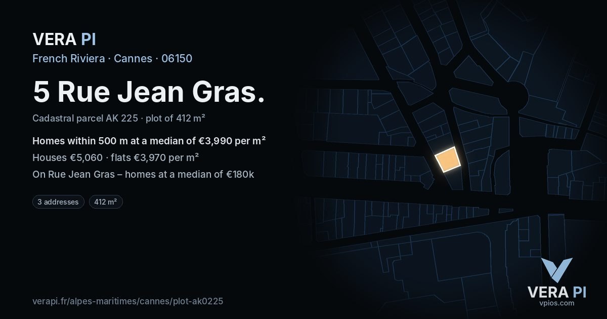 5 Rue Jean Gras, Cannes at night – the plot lit, the parcels around coloured by the prices near them