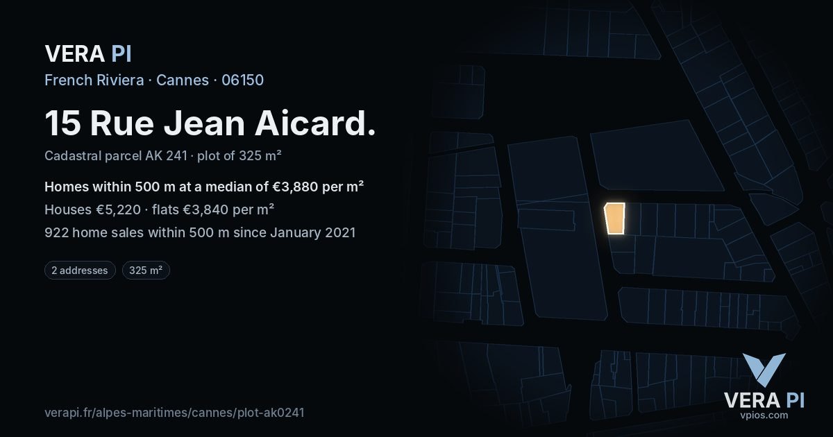 15 Rue Jean Aicard, Cannes at night – the plot lit, the parcels around coloured by the prices near them