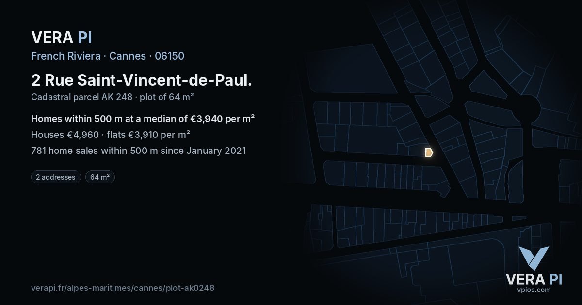 2 Rue Saint-Vincent-de-Paul, Cannes at night – the plot lit, the parcels around coloured by the prices near them
