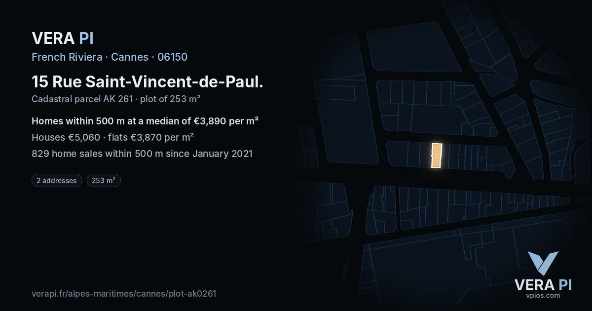 15 Rue Saint-Vincent-de-Paul, Cannes at night – the plot lit, the parcels around coloured by the prices near them