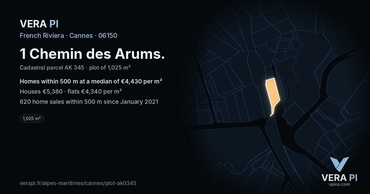1 Chemin des Arums, Cannes at night – the plot lit, the parcels around coloured by the prices near them