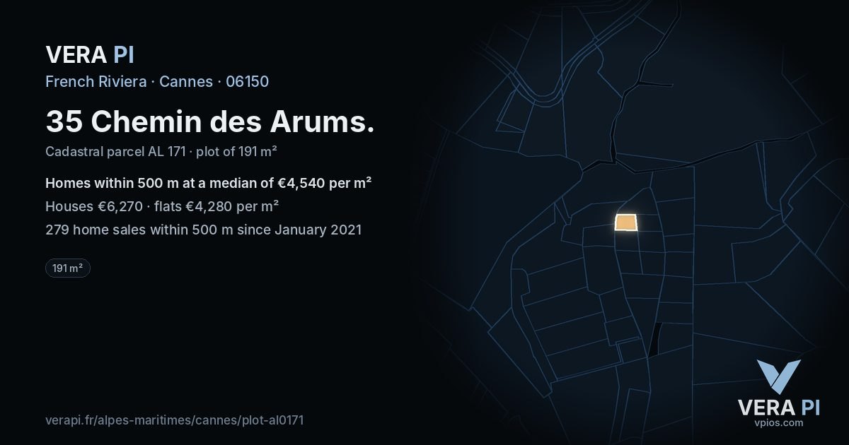35 Chemin des Arums, Cannes at night – the plot lit, the parcels around coloured by the prices near them