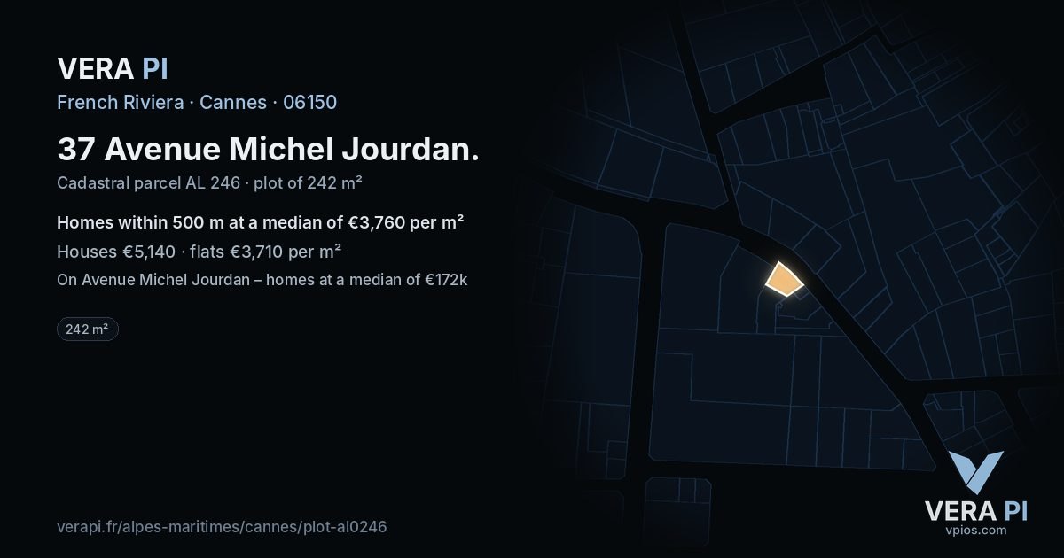 37 Avenue Michel Jourdan, Cannes at night – the plot lit, the parcels around coloured by the prices near them
