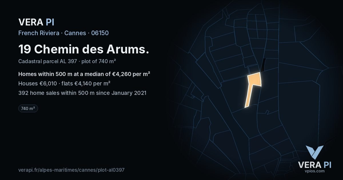 19 Chemin des Arums, Cannes at night – the plot lit, the parcels around coloured by the prices near them