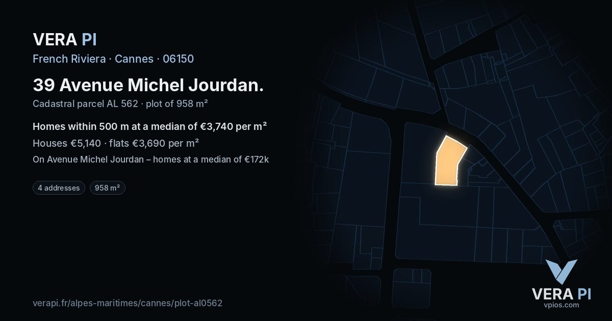 39 Avenue Michel Jourdan, Cannes at night – the plot lit, the parcels around coloured by the prices near them