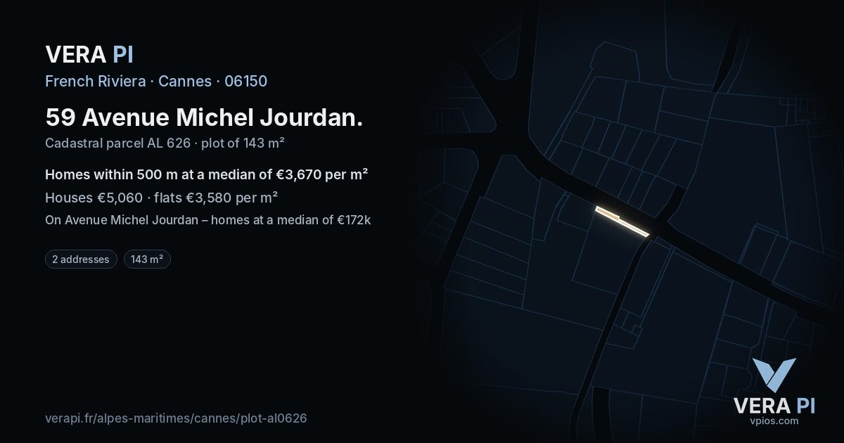 59 Avenue Michel Jourdan, Cannes at night – the plot lit, the parcels around coloured by the prices near them