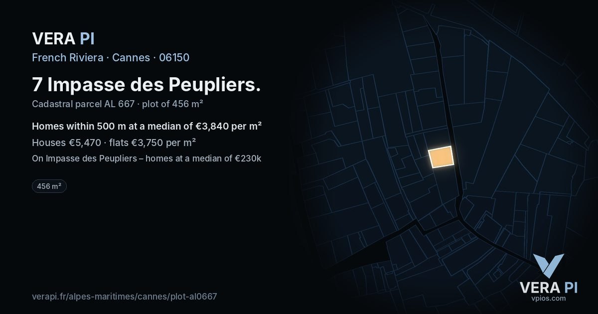 7 Impasse des Peupliers, Cannes at night – the plot lit, the parcels around coloured by the prices near them