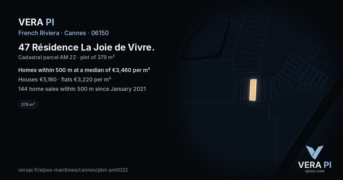 47 Résidence La Joie de Vivre, Cannes at night – the plot lit, the parcels around coloured by the prices near them