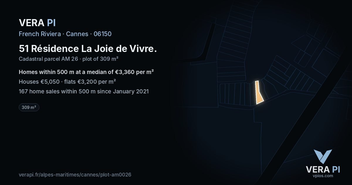 51 Résidence La Joie de Vivre, Cannes at night – the plot lit, the parcels around coloured by the prices near them