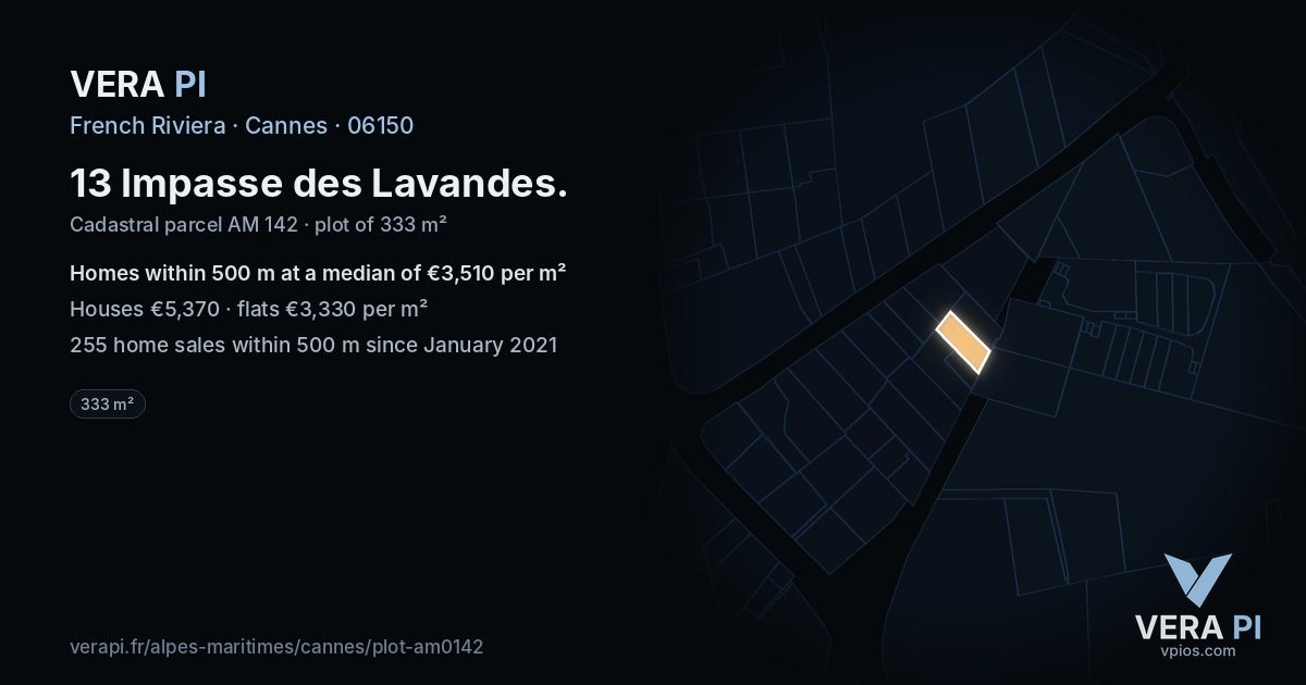 13 Impasse des Lavandes, Cannes at night – the plot lit, the parcels around coloured by the prices near them