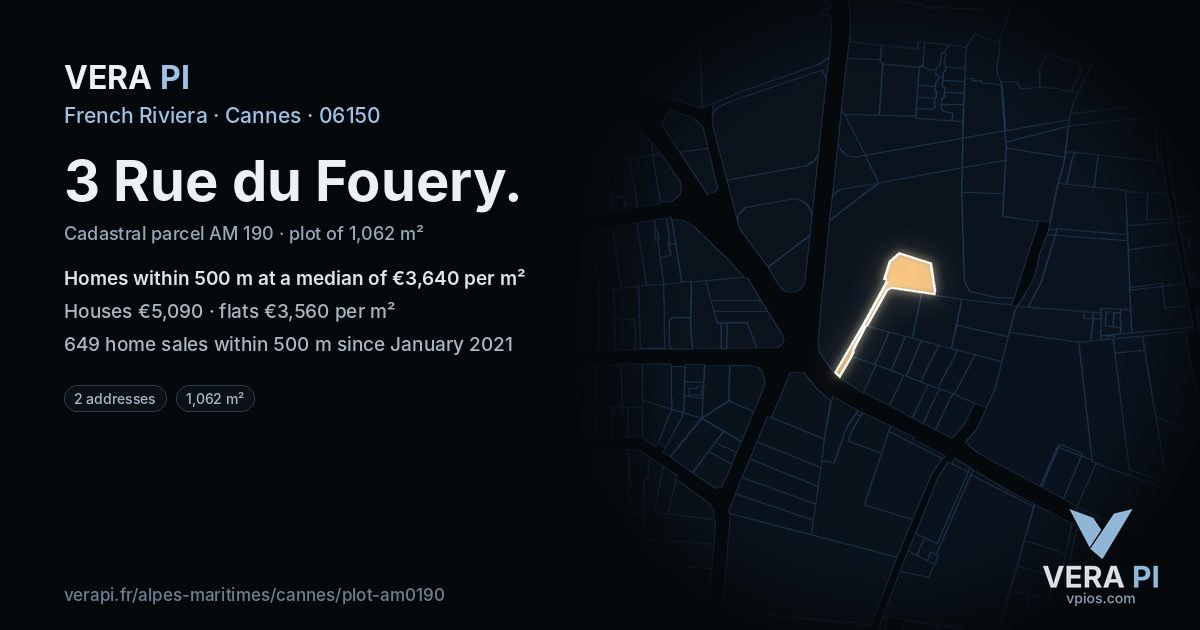 3 Rue du Fouery, Cannes at night – the plot lit, the parcels around coloured by the prices near them