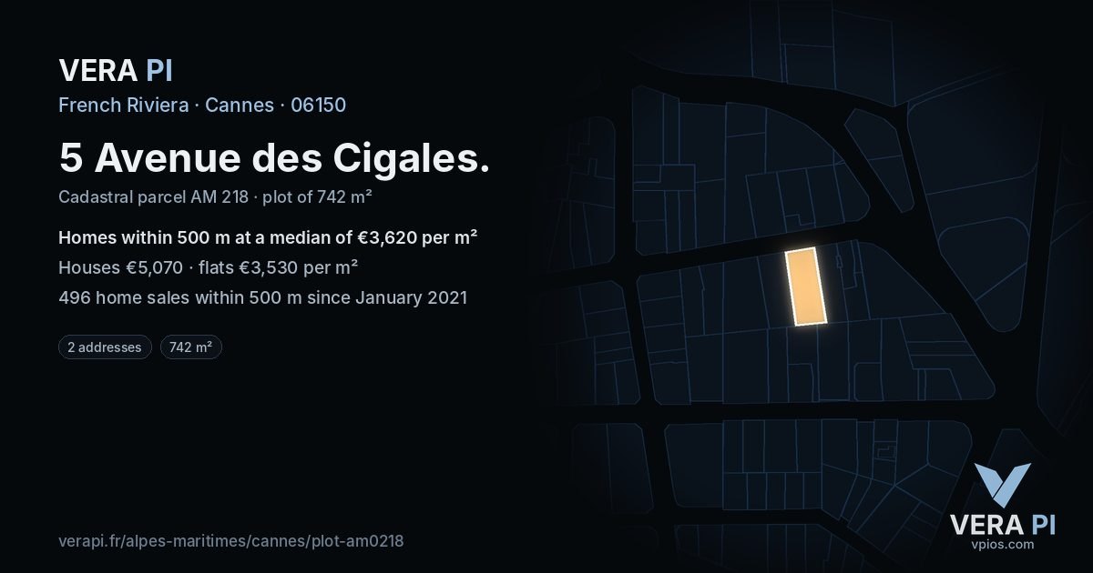 5 Avenue des Cigales, Cannes at night – the plot lit, the parcels around coloured by the prices near them