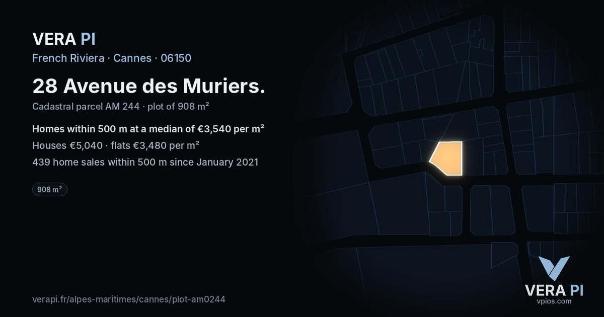 28 Avenue des Muriers, Cannes at night – the plot lit, the parcels around coloured by the prices near them