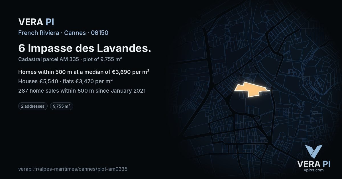 6 Impasse des Lavandes, Cannes at night – the plot lit, the parcels around coloured by the prices near them