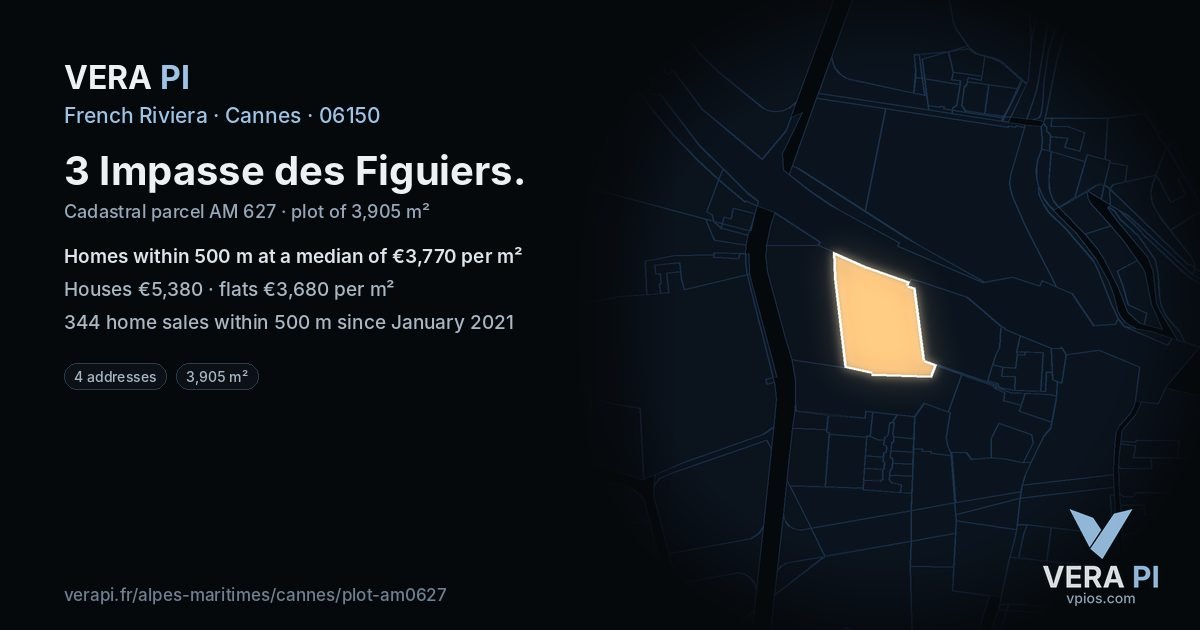 3 Impasse des Figuiers, Cannes at night – the plot lit, the parcels around coloured by the prices near them