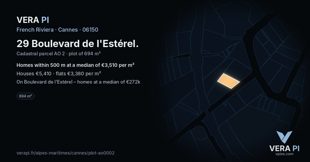 29 Boulevard de l'Estérel, Cannes at night – the plot lit, the parcels around coloured by the prices near them