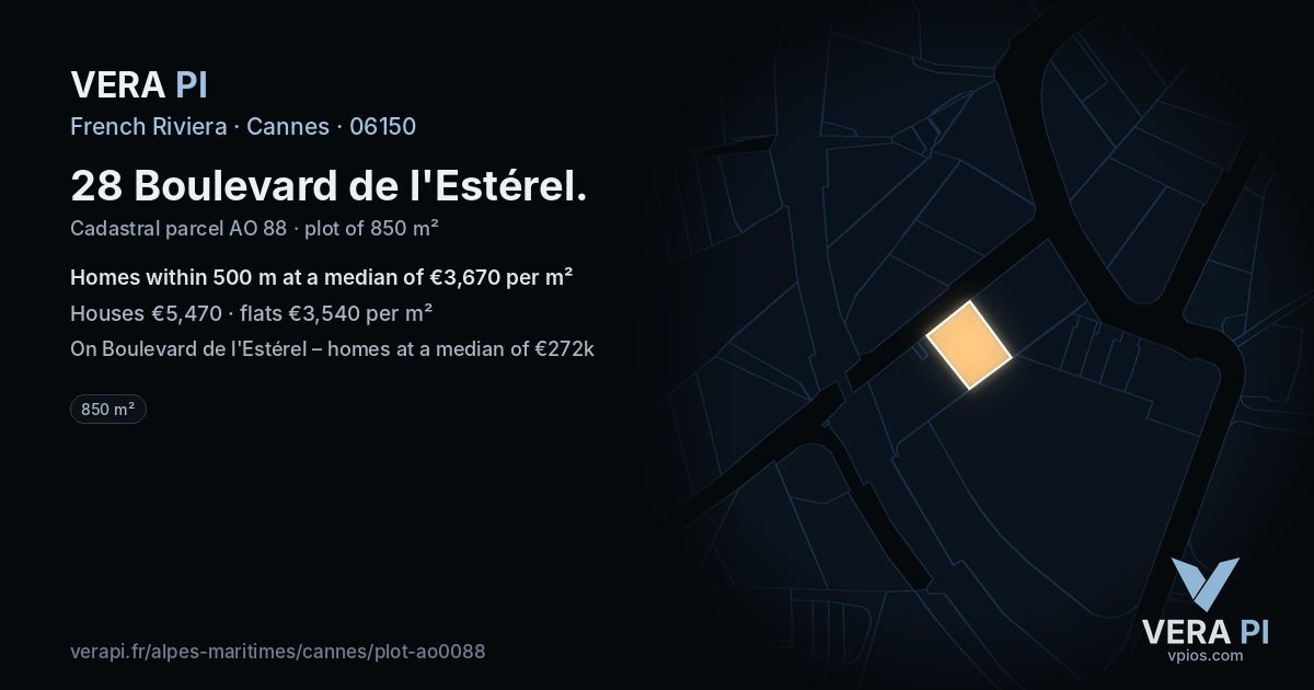 28 Boulevard de l'Estérel, Cannes at night – the plot lit, the parcels around coloured by the prices near them